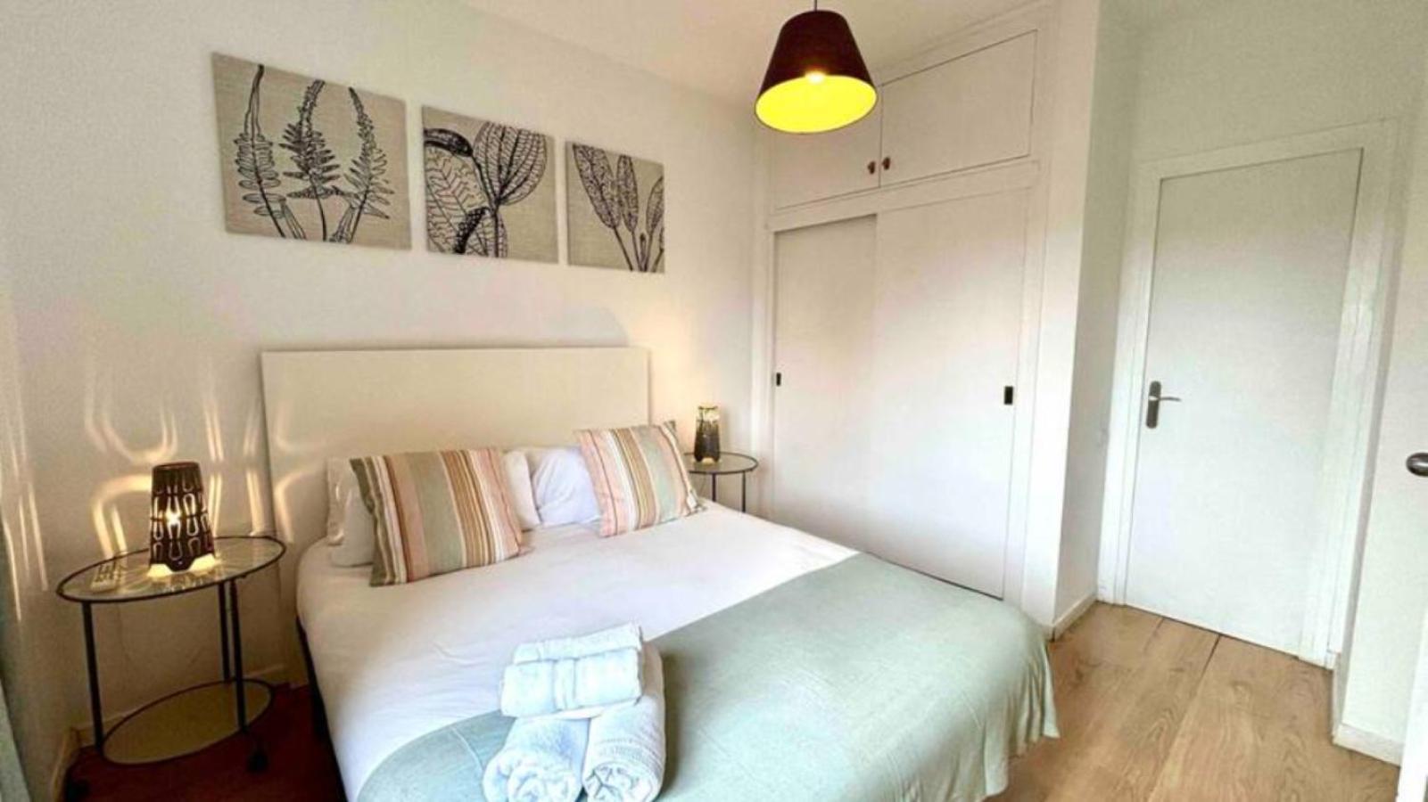 Sants Station Penthouse Apartment Barcelona Bagian luar foto