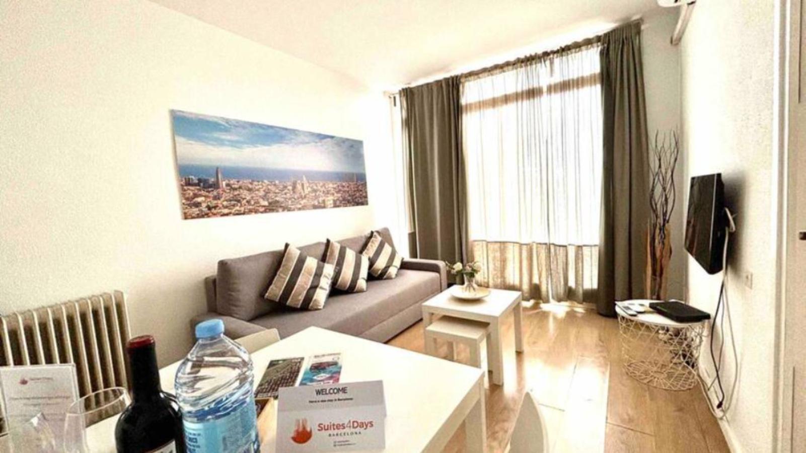 Sants Station Penthouse Apartment Barcelona Bagian luar foto